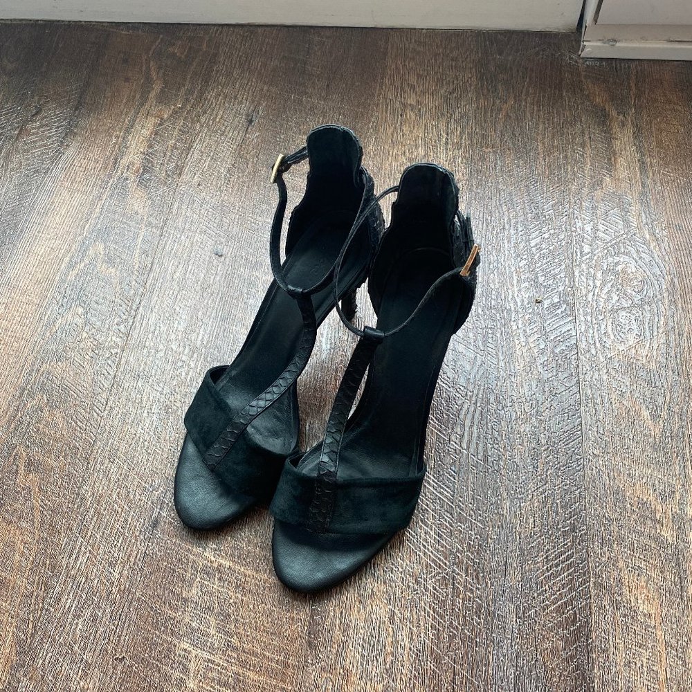 Joie Heels